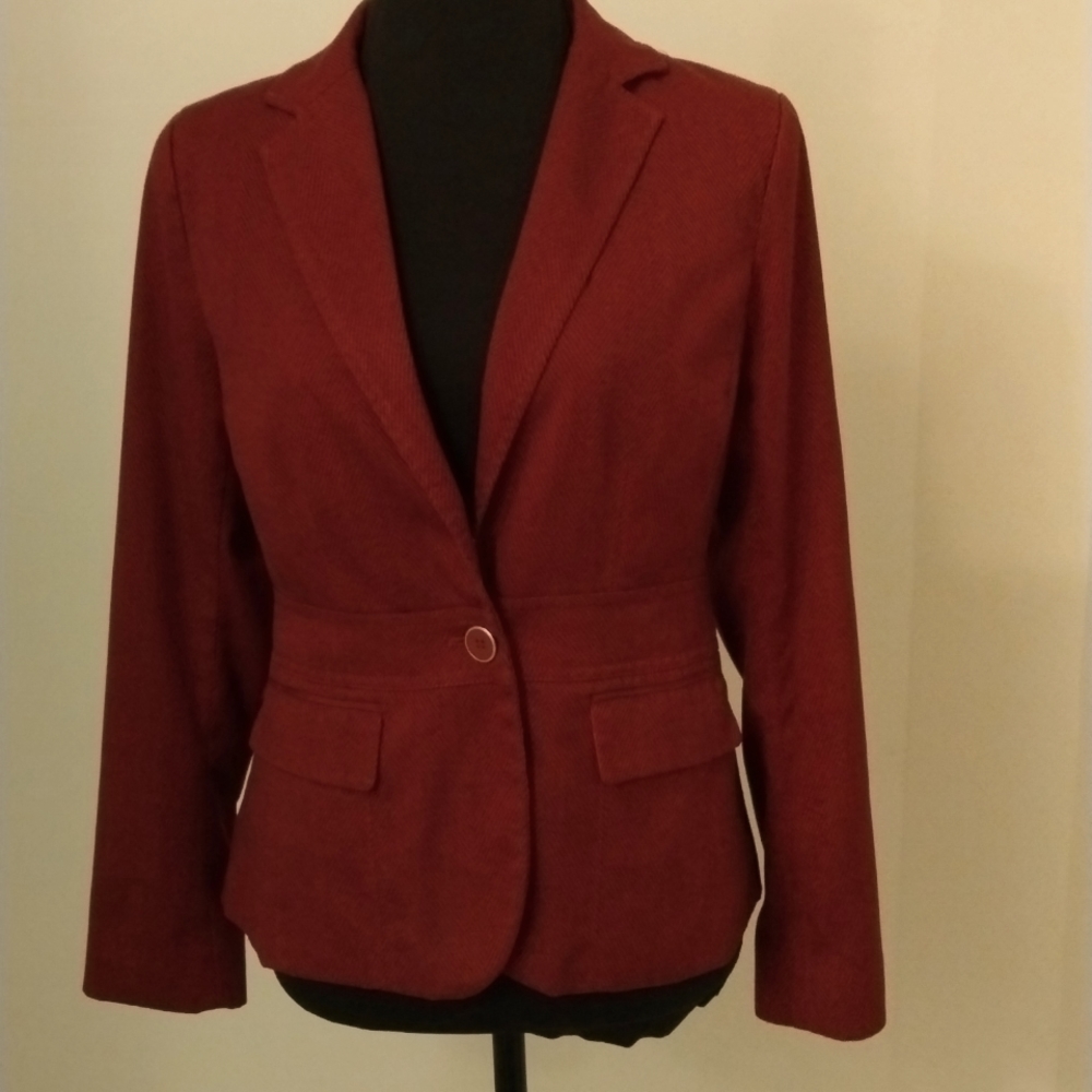 New York Red, Black, Striped,  Stretch, size 6 suit jacket.